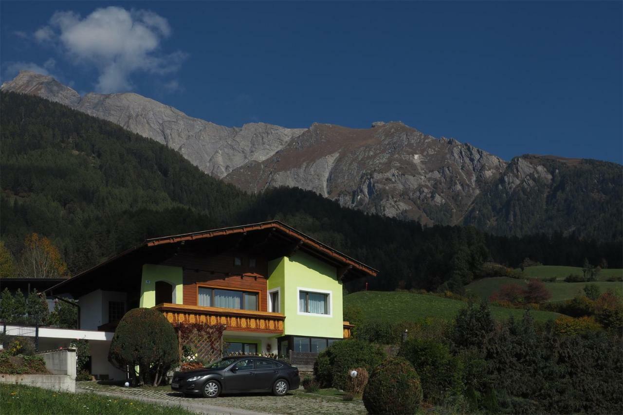 Gaestehaus Kratzer Virgen Buitenkant foto