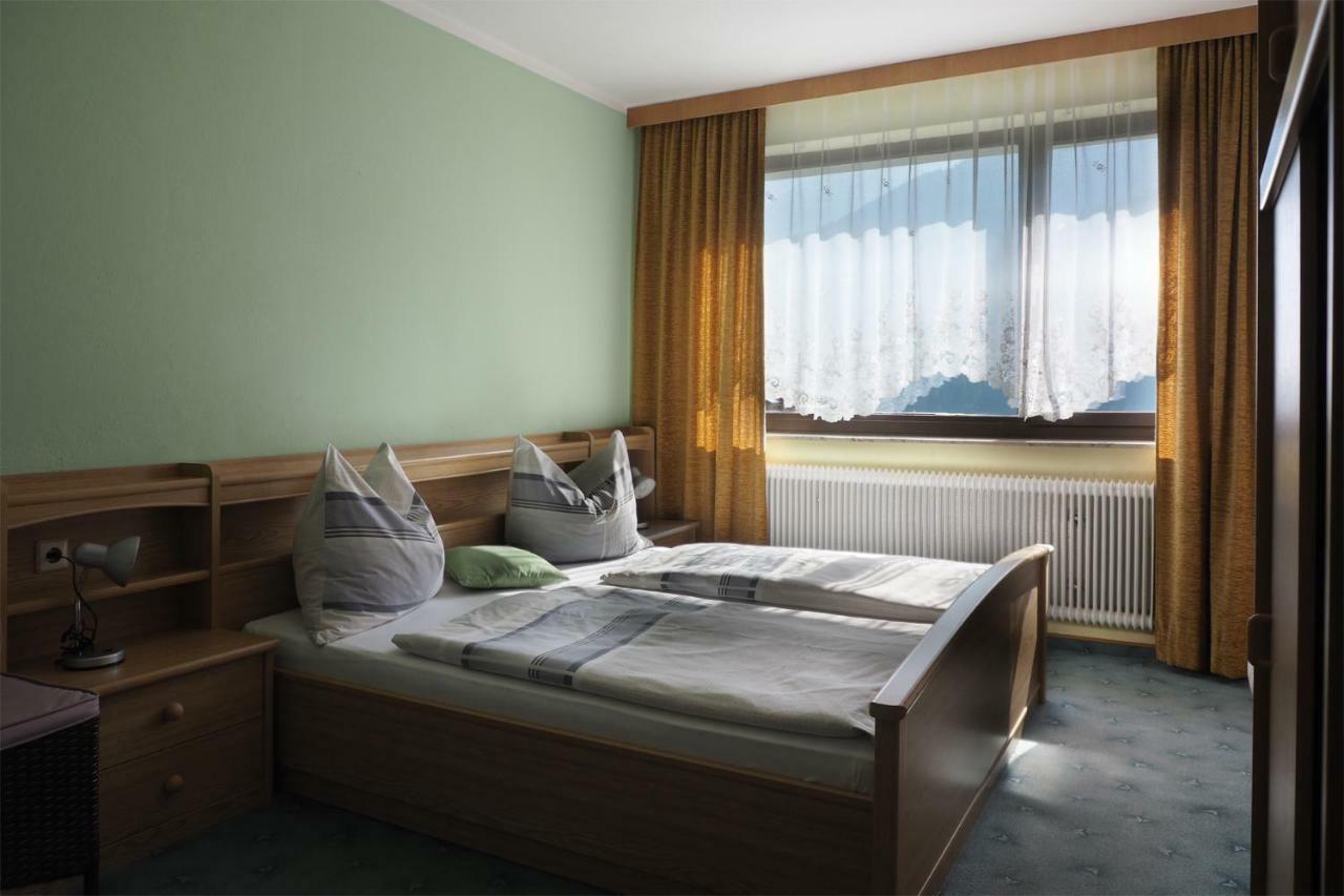 Gaestehaus Kratzer Virgen Buitenkant foto